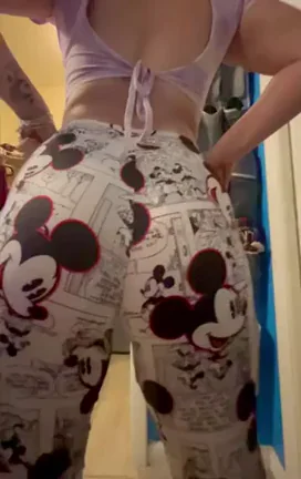 Daddy's lil pawg