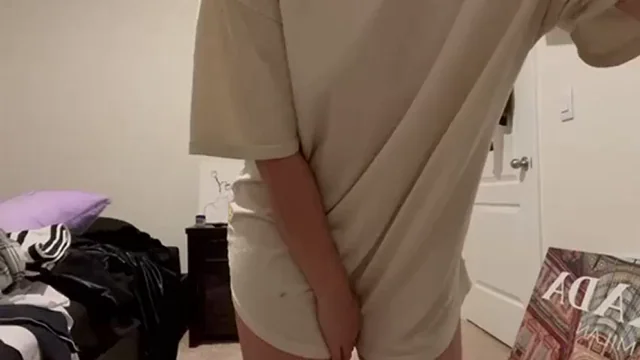 Need someone to fill this ass up with some dick🍑ðŸ–¤