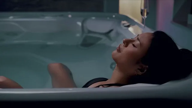 Bathtub Bliss to Carpet Carpet-Munching Ecstasy