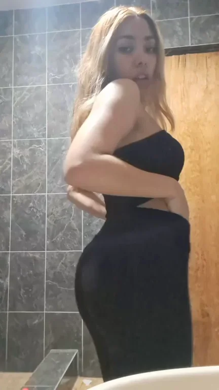 looking for a redditor who eats ass