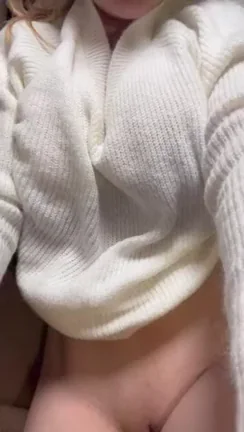 Come Eat This Juicy Pussy :3 🍑💦