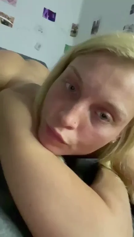 Your dirty little cumslut is waiting for you daddy❤