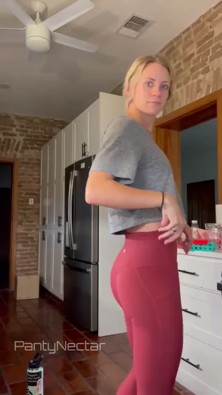 Hubby wants to share my pussy.. who's down? [video]