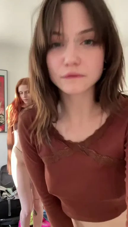 Anyone brave enough to fuck two friends in public?