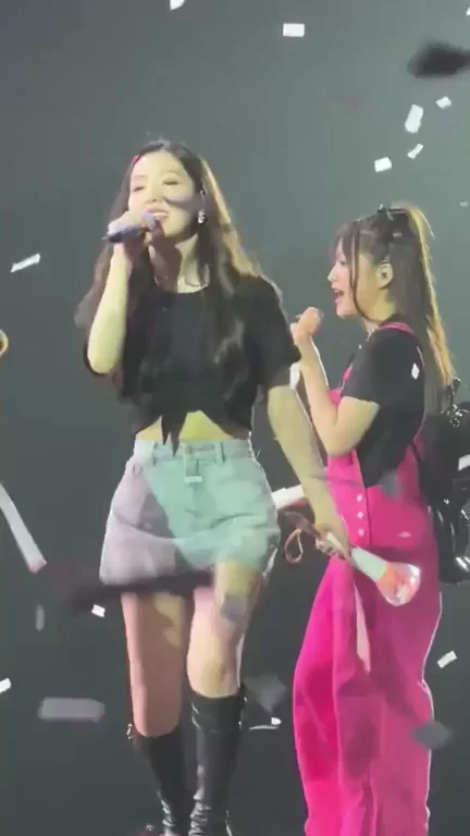 Red Velvet - Irene & Wendy