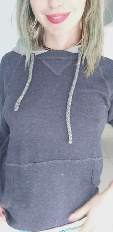 Too casual and natural to be sexy?