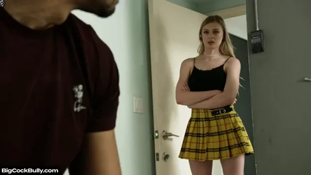 [Amber Moore, 21] Big Cock Bully