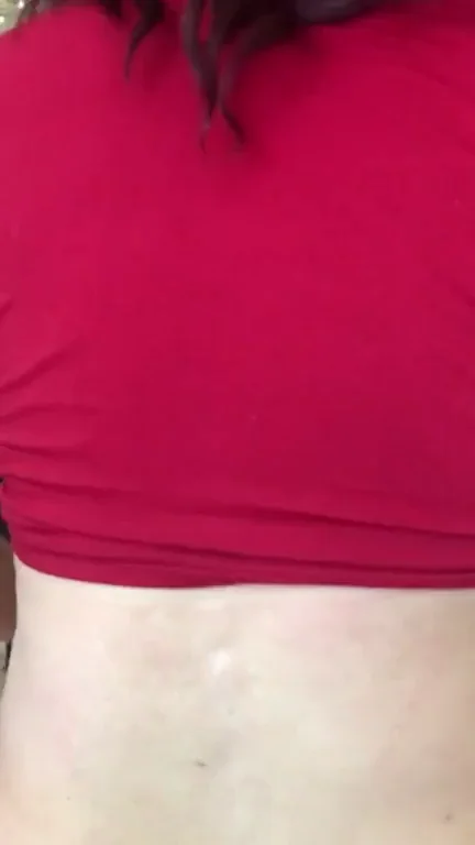 PAWG Milf giving a new definition to airtight