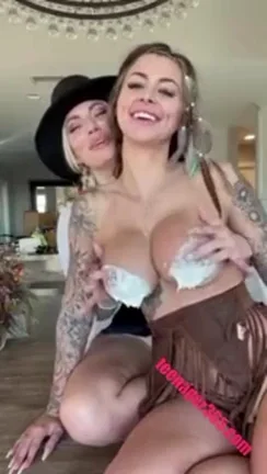 Trashy Costume Sluts Spreading Pussy & Tits 🍑💦👙