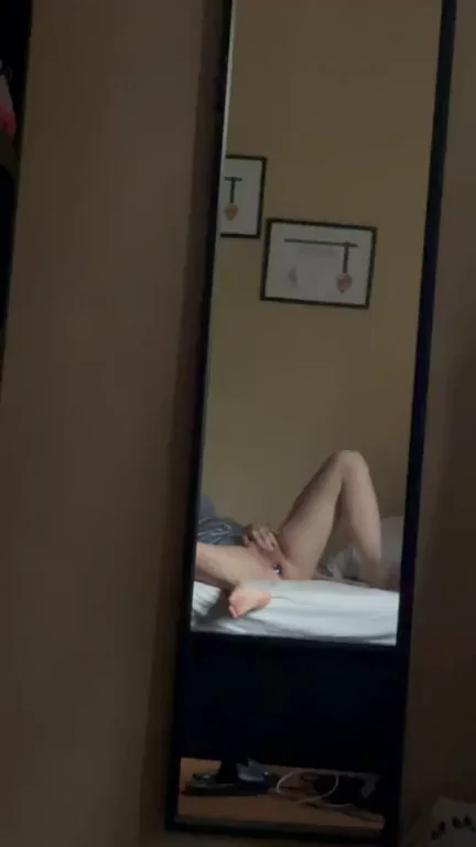 24/7 Horny Slut Spreads Her Dripping Hairy Pussy 😈💦