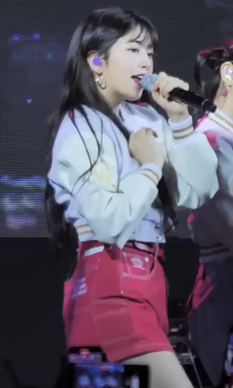 IVE - Yujin