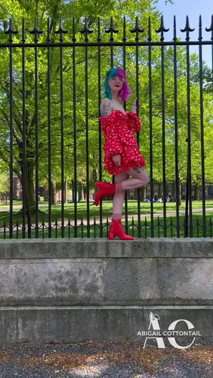 my first time flashing my ass out in public, I was soooo nervous haha