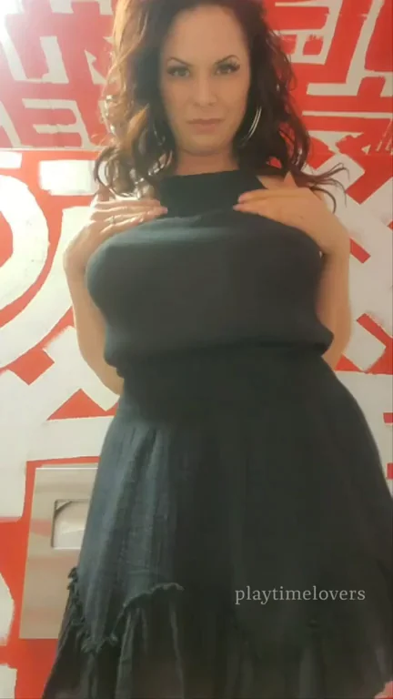 Subtle Tease: Would You Pound My Big-Tit MILF Wife? 🔥🍑