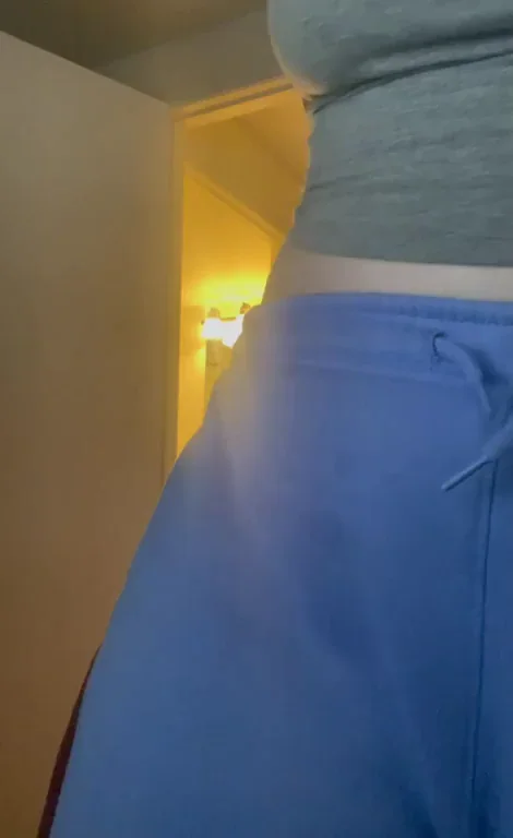 I have the perfect assets to smother you