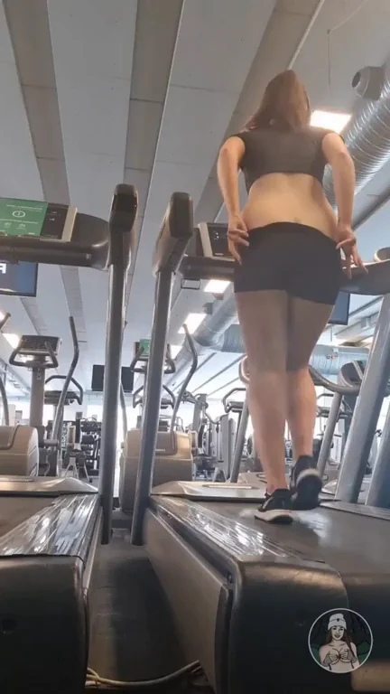 [OC] walk this way