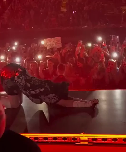 Side view of Billie getting low