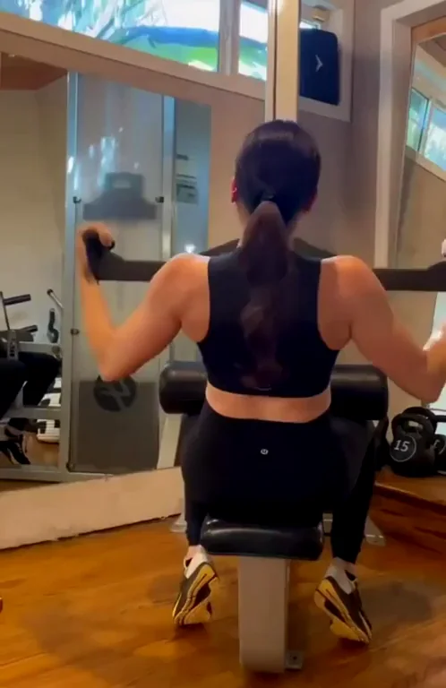 😁˜🍑