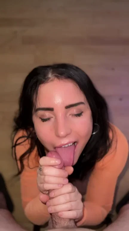 i love rubbing his cock on my face making him cover me