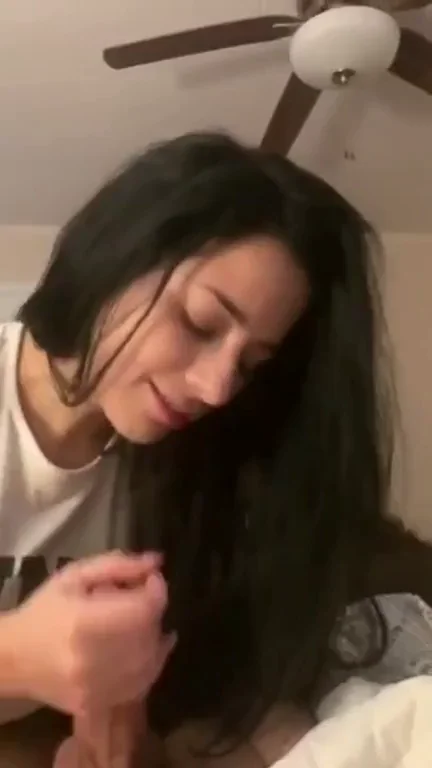 She Didn't want me to Cum in her Mouth