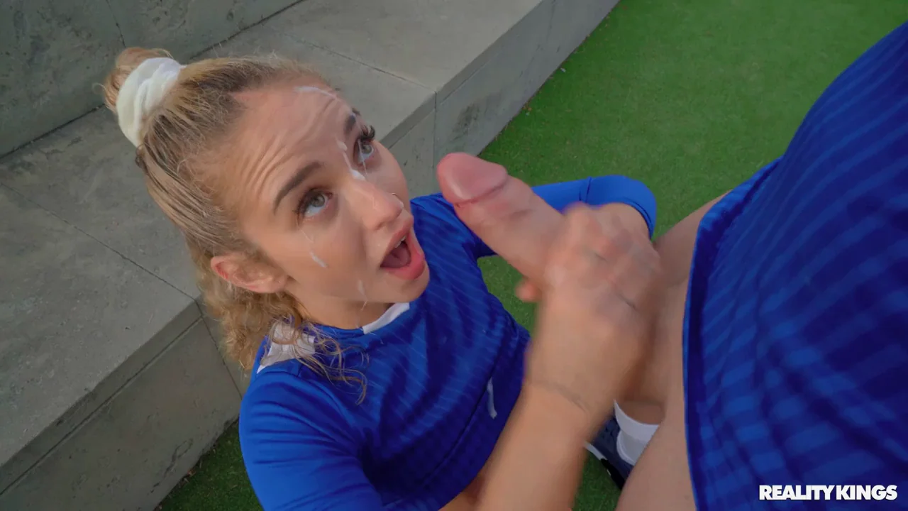 Petite Gymnast Slut Scores a Massive Facial Goal Outdoors
