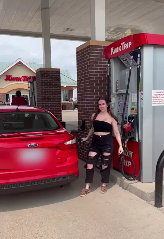 Quick flash at the KwikTrip ;)