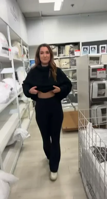i love scaring customers away in target 😁