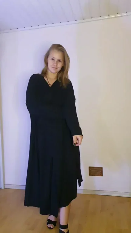 😲 College Slut's Massive Tits Surprise! She'd Get Fucked Hard 🔥