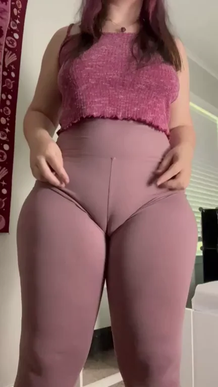 Caught lots of people having staring contests with my ass at the gym today