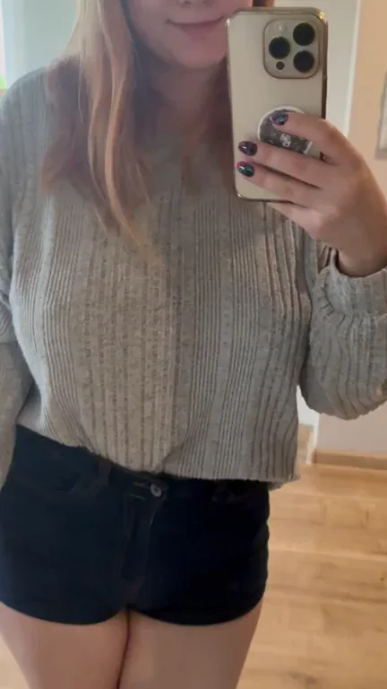 Nextdoor Redhead's Massive Tits Surprise 😈🍈🍈