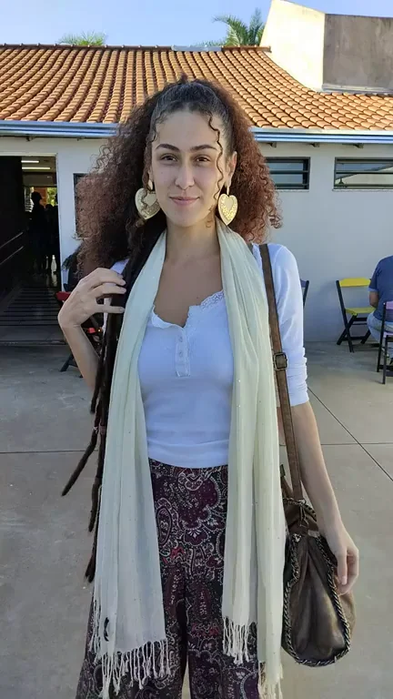 Ice Cream Tease: Latina Hottie's Massive Tit Flash in Public Paradise