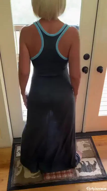 💦 Special Weekend Tease for My Subby Gooner – See-Thru Ass Peek 😈 (Audio)