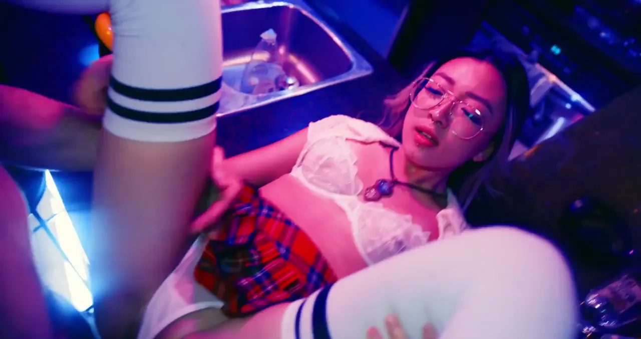 Tiny schoolgirl railed after class