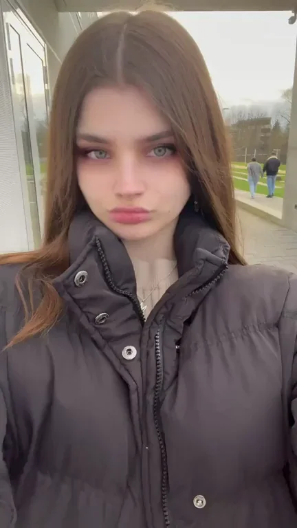 At the campus... hopfully the teachers behind me didn't noticed