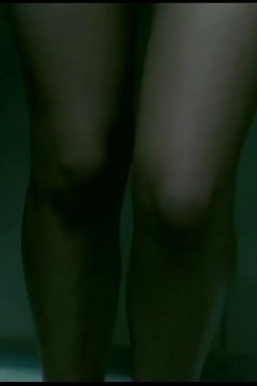 Holly Valance in "D.O.A."