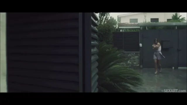 Chrissy Fox 😈 Soaked in Rain & Sucking Cock Hard 💦🍆
