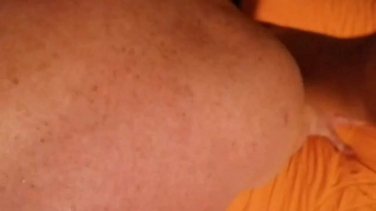 Hotwife Begs for Bull's Creamie Fill 💦👅