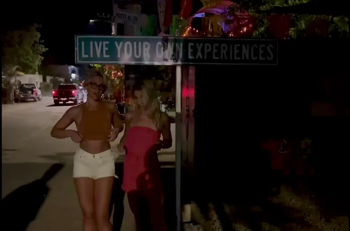 Words to live by :) [GIF]