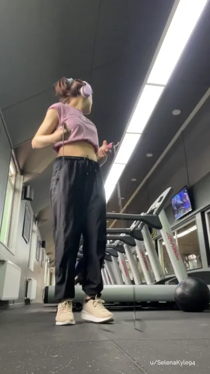Petite Gym Slut's Rope Jumps Make Titties Bounce Wild! 💦🔥