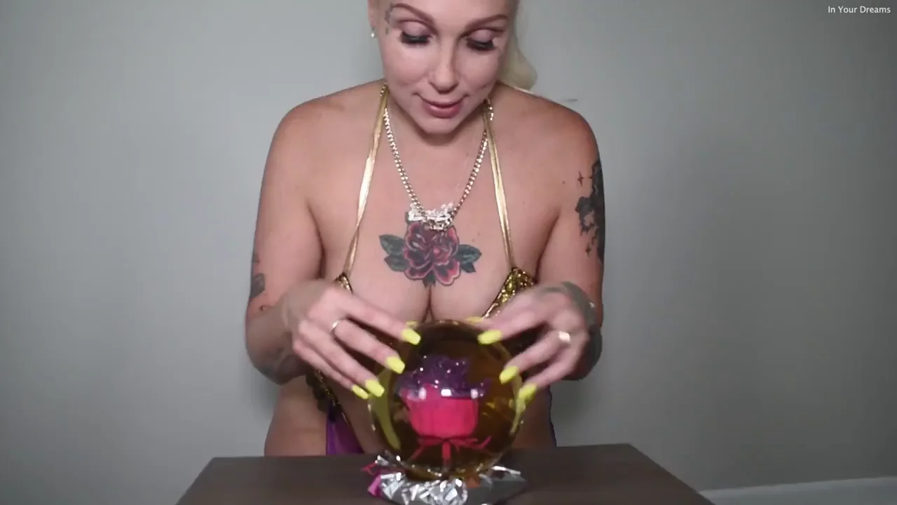 Thick PAWG Pounces on Young Stud's Fat Cock 🍑🍆💦
