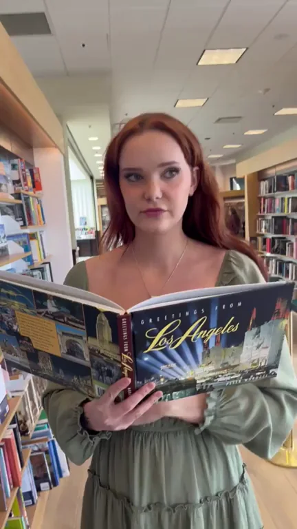 Flashing My Juicy Cock at the Sexy Redhead Librarian 😈📚🍆