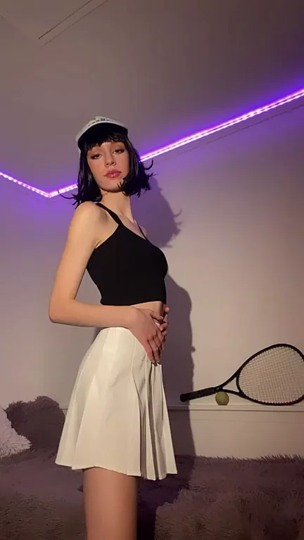 Tennis Slut's Massive Ass Clap Challenge