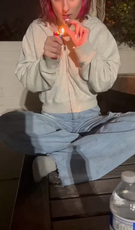 I never wear a shirt while smoking (f)