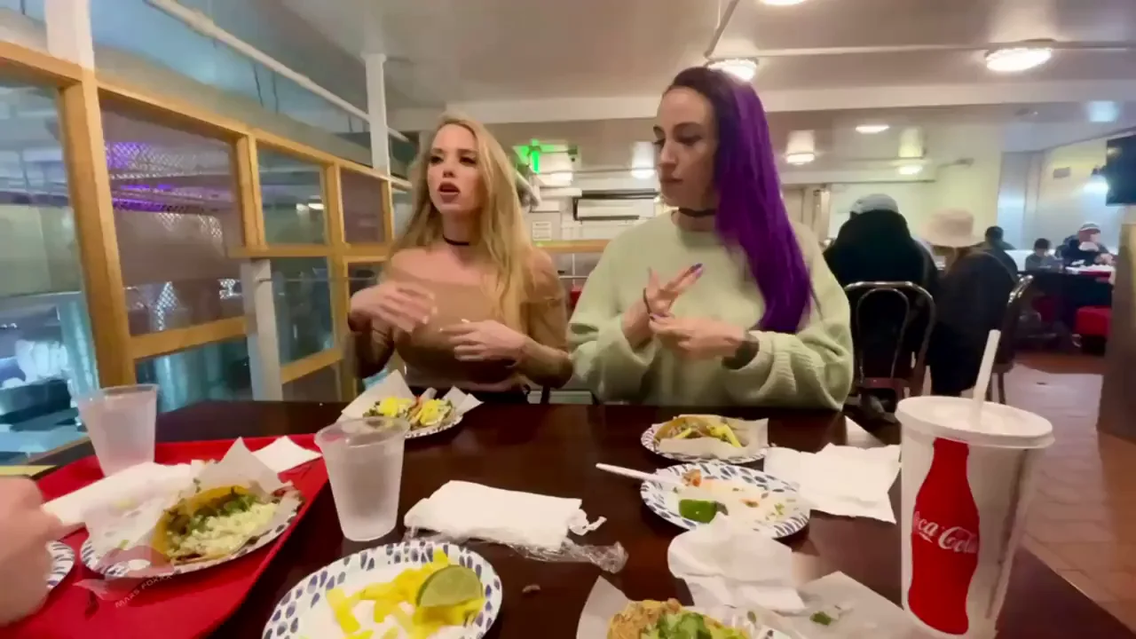 Her hand was shaking at the end from her first ever Public flash. [GIF]