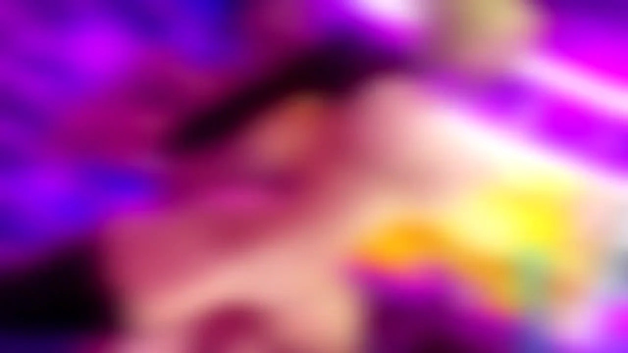 Zeri's Neon Club Fuck Service 🍆💦 (Nillin LoL Hentai)