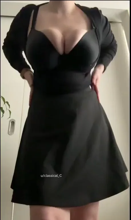 Bra-On Bra-Off Titty Bounce Tease ðŸ’