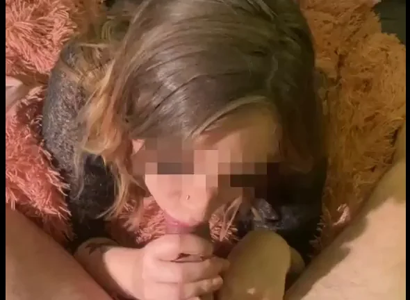 Can't resist the charm of this video, it's captivating.