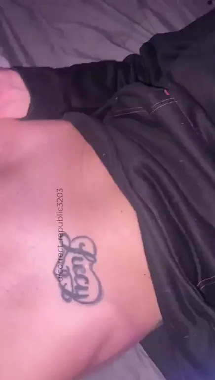 Lucy Jills Her Dripping Pussy Hard with Magic Wand 😩💦🔥