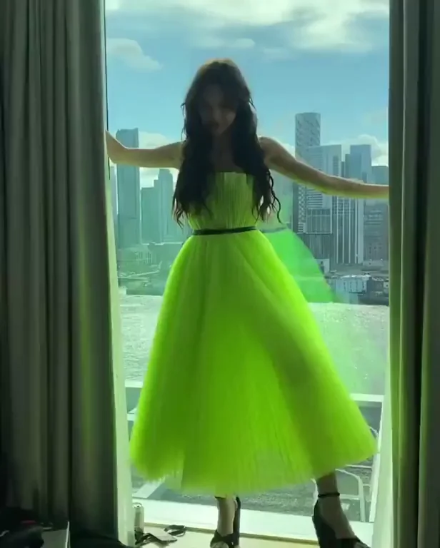 Olivia Rodrigo's Slutty Neon Green Dress Tease 😈💚