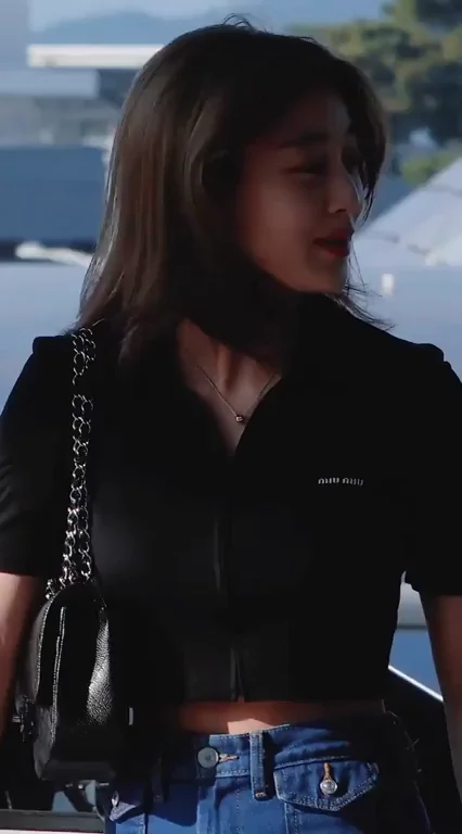 TWICE - Jihyo