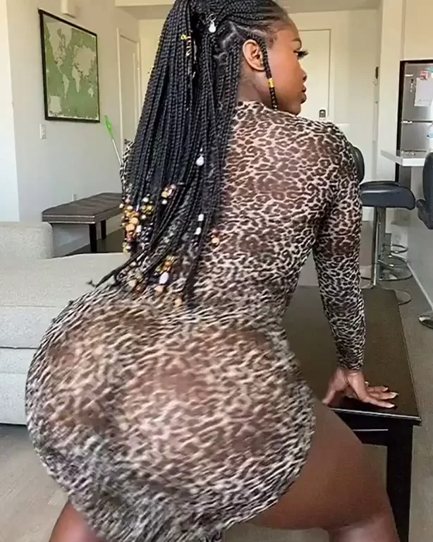 Black Panther's Leopard Slut Twerkin' That Massive Booty